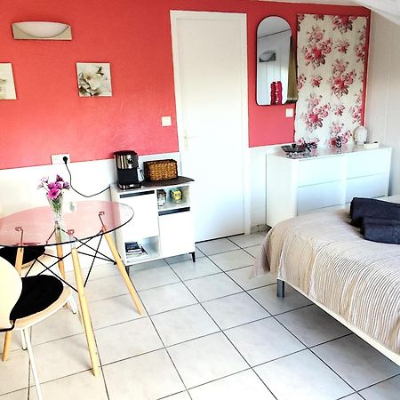 Studio Le Romantique A 20 Kms De Nice Bendejun Экстерьер фото